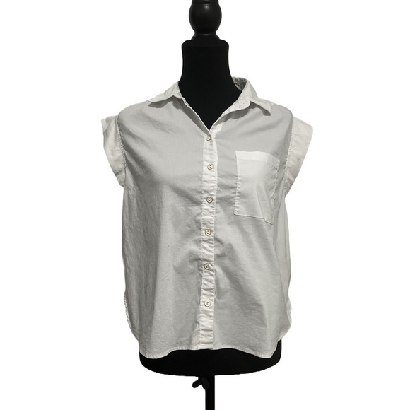 Maeve by Anthropologie White Cap Sleeve Button Down Blouse. Small - Picture 1 of 6